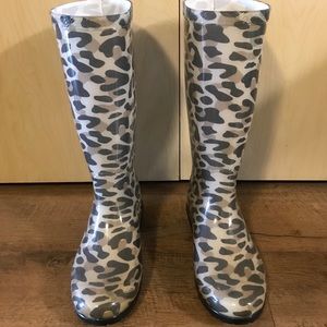 Leopard Print Ugg Tall Rainboots